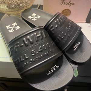Off-white c/o Virgil Abloh slides